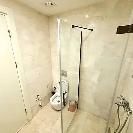 1+1 Luks Full Esyali Daire Istambul