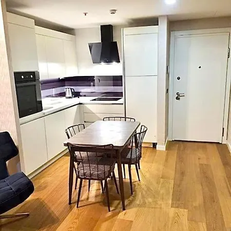 Apartment 1+1 Luks Full Esyali Daire *